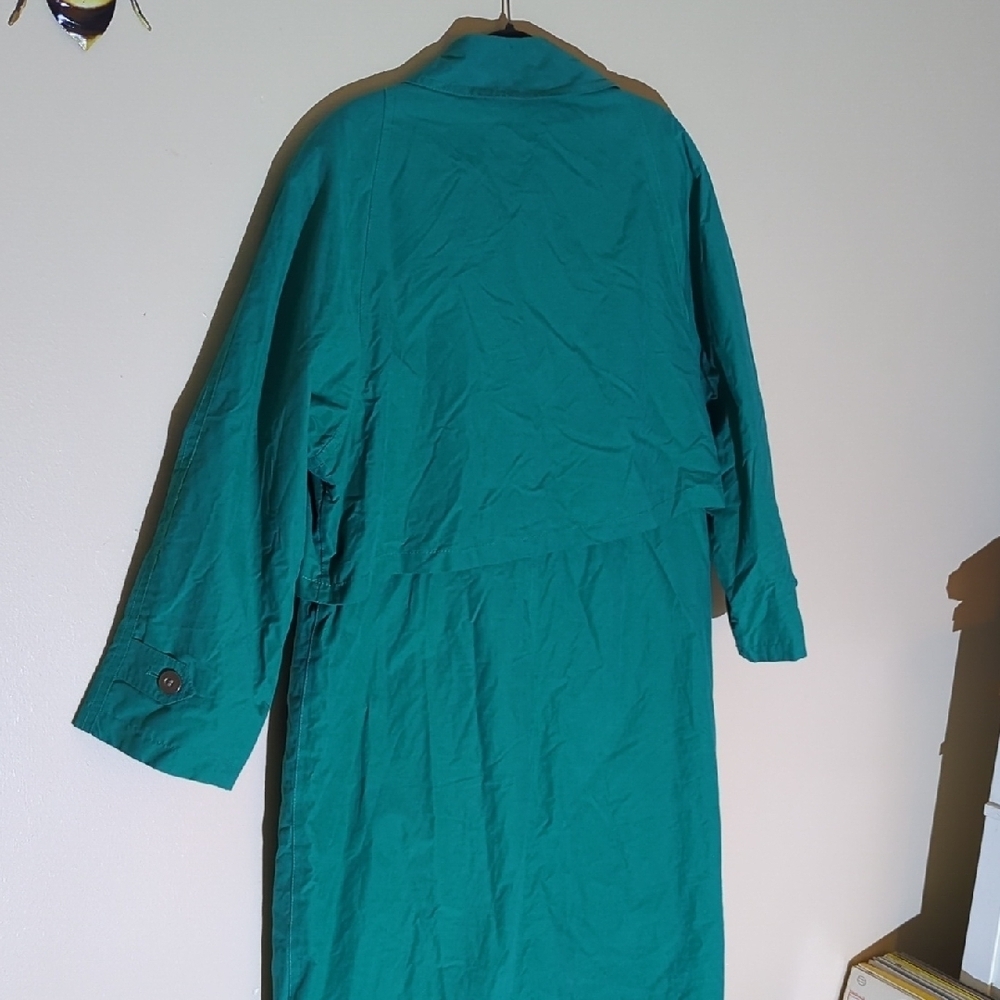 Vintage London Fog Emerald Trench Coat - Picture 7 of 11